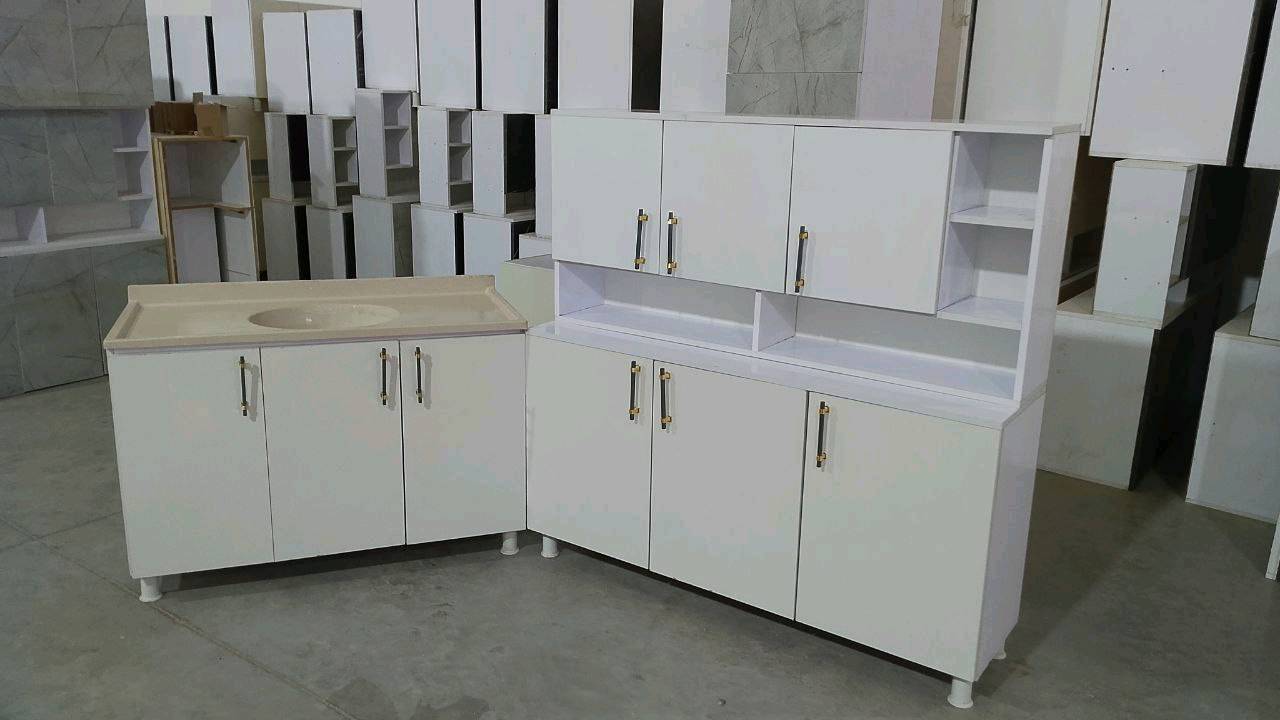 كاونتر خشبmdf قياس متر ونص وسنك متر و20 مرمر سعر 260 الف 