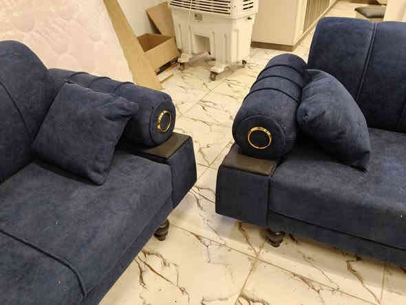 تخم مودرن عراقي شغل ممتاز جميع اجزاء هيكل التخم بلوك قماش تركي مخمل ارجل خشب متكون من 10 مقاعد مع إمكانية الحذف أو الاضافه في عدد المقاعد أو تغير اللون متوفر الآن في معرض الشركه الكائن طريق رفاعي نصر مجاور جامعة اوما الاهليه للاستفسار اكثر يرجى الاتصال على الارقام التاليه
***********
***********
*********** واتس فايبر تلگرام 
البيع بطريقة النقد والاقساط 
الشد والنقل داخل محافظة ذي قار مجانا
