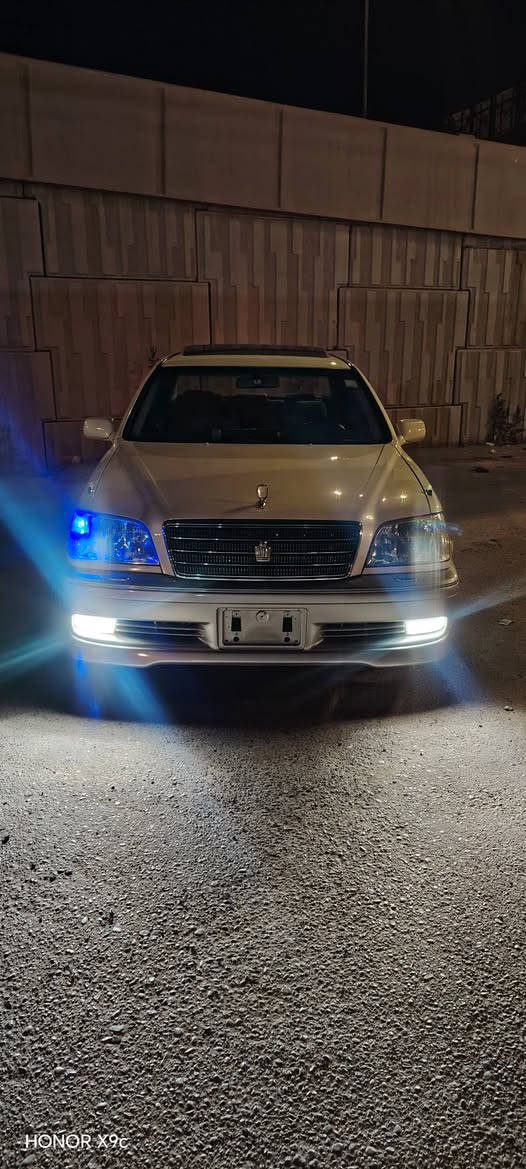 السلام عليكم ملكه 2002 خضراويه كرستال اصل   قرار 102 السياره جديده ماشيه 104 بيها بس الجاملغ الخلفي صبغ بي ضربه شبر وصابغي كله ملوني ولحجول صبغ بل يابان 
السياره 3 دكم فول مواصفات برده خلفيه مري شفط كشنات الخلفيه ول اماميه كهرباء ستيرن كهرباء فتحه السياره لايت متحرك السياره مابيهة اي نقص مسجله ومهزوزه بابل باقيه بس عل رقم ولكمرك   السعر 105 وبيهة مجال للطيبين 

*********** مكاني بابل

