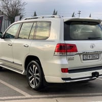 لاندكروزر GXR • ٢٠١٩ • ٦٠٠٠٠ كم