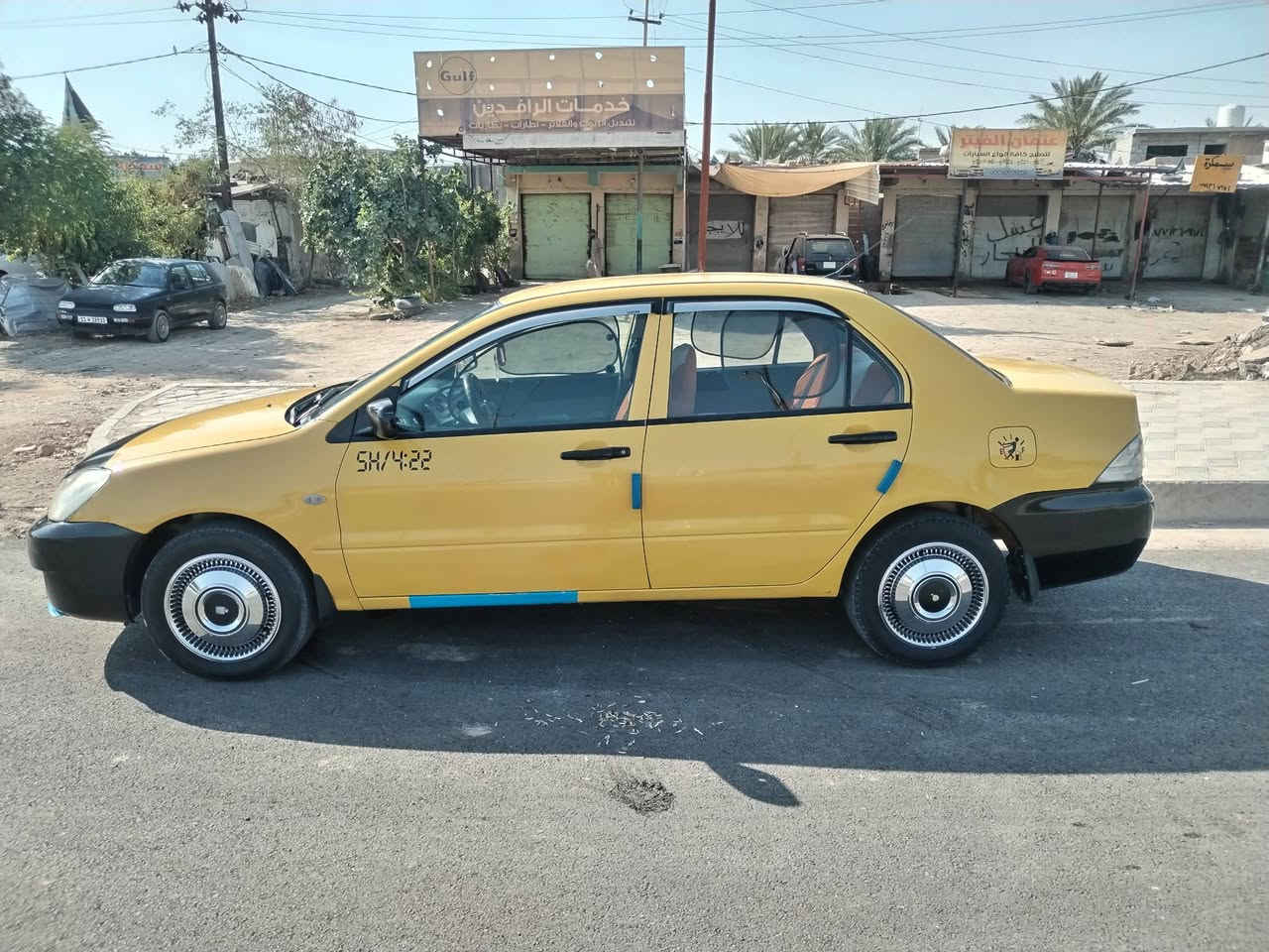 لانسر للبيع ٢٠١٠ كير مكينة تبريد تدفئة كفالة صدر خير من الله سنوية باسمي تحويل مباشر مصفرة هيئة وغرامات .....بيهة صبغ حزام سيارة جاهزة كبل للشارع  للتواصل خاص او الاتصال على الرقم التالي *********** العنوان ديالى تقاطع القدس

