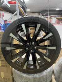 تخم ويل كب تويوتا كراون اصلي شركة مع تخم تاير دلوب اصلي  مستر تويوتا ل...