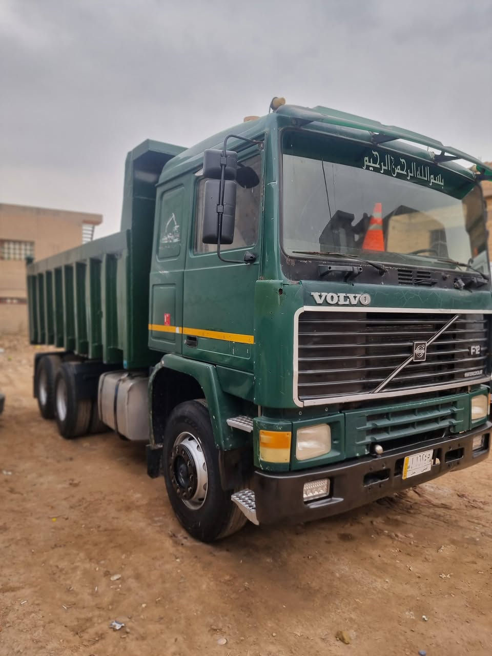 السلام عليكم فولفو اف 12 موديل 91 مجموعه الينكي ماكينه 21 كير ٣ب٣  محرك لا صرف ولا بخار جاهزه للعمل رقم الماني تحويل مباشر مكان واسط العزيزيه
***********
***********
