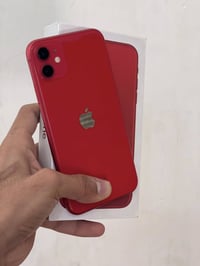 آيفون ١١ عادي • ٢٥٦ • بطارية ٩٠