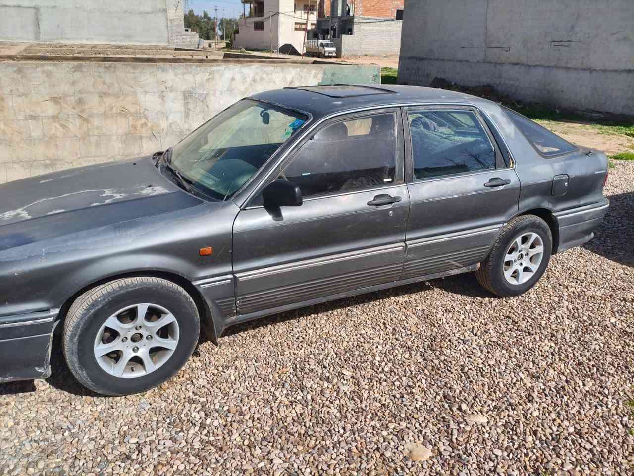 سلام عليكم للبيع مسبوشي كلنت اوتماتيك موديل ٨٩ رقم بغداد بسمي سعر ٤٢ بي مجال مكان ديالى خانقين  ***********
