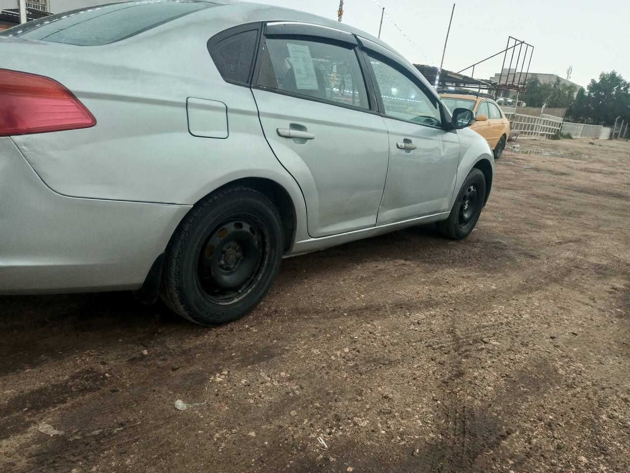 سلام عليكم  برلنس موديل 2014 لون رصاصي رقم بابل حره  السياره بيه صبغ  ع كد الخياسات الي معمرهن فقط السياره حلوه  خير من الله بيه خيط تبخير    السياره بدون لا ضربه ولا تخه  السياره جاهزه خير من الله. كير  اتوو ماتيك.  اريد مروس افيوو  اتوماتيك   مكاني حله قرب سيطرة الاثار    ***********
