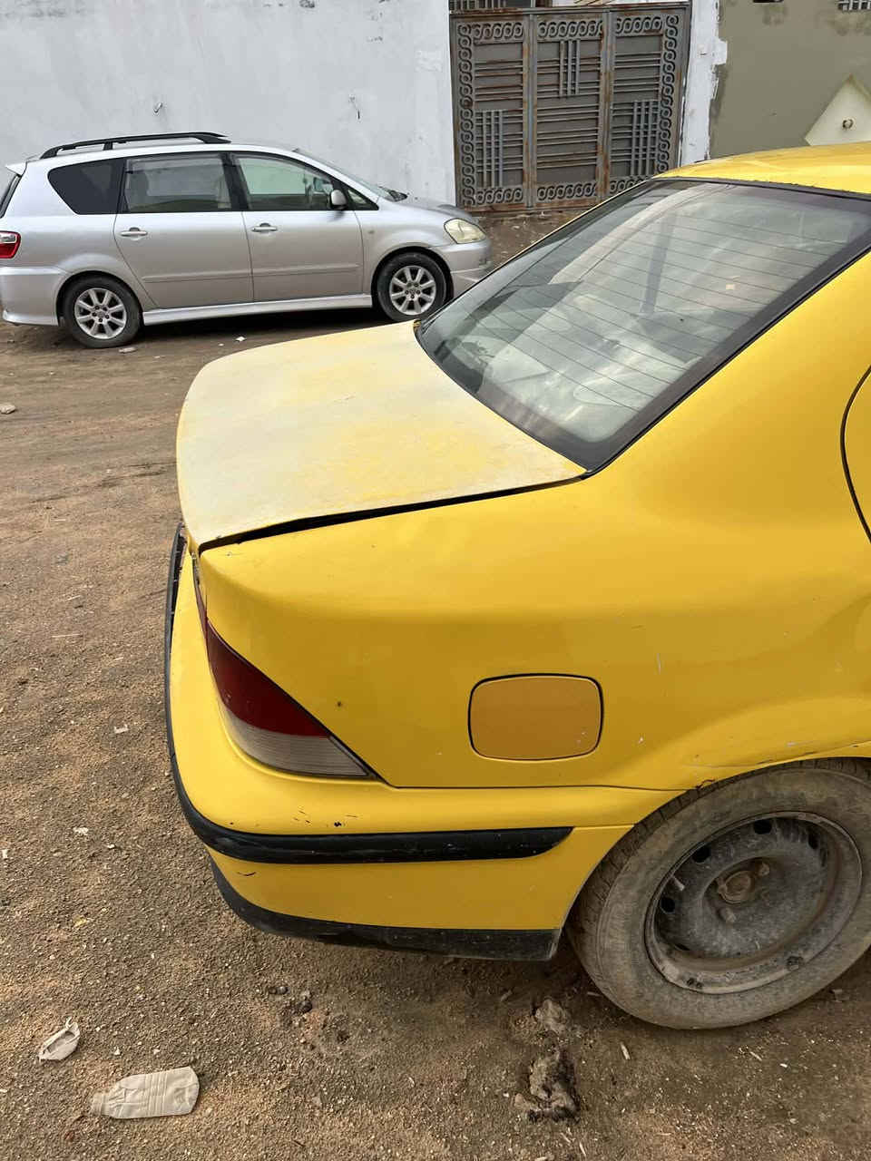 سمند ٢٠٠٩ للبيع بدون راعي بيه سنويه عظم عاج اكفلك سرقه وعشائر السعر ١١ورقه محركها نص عمر
***********
