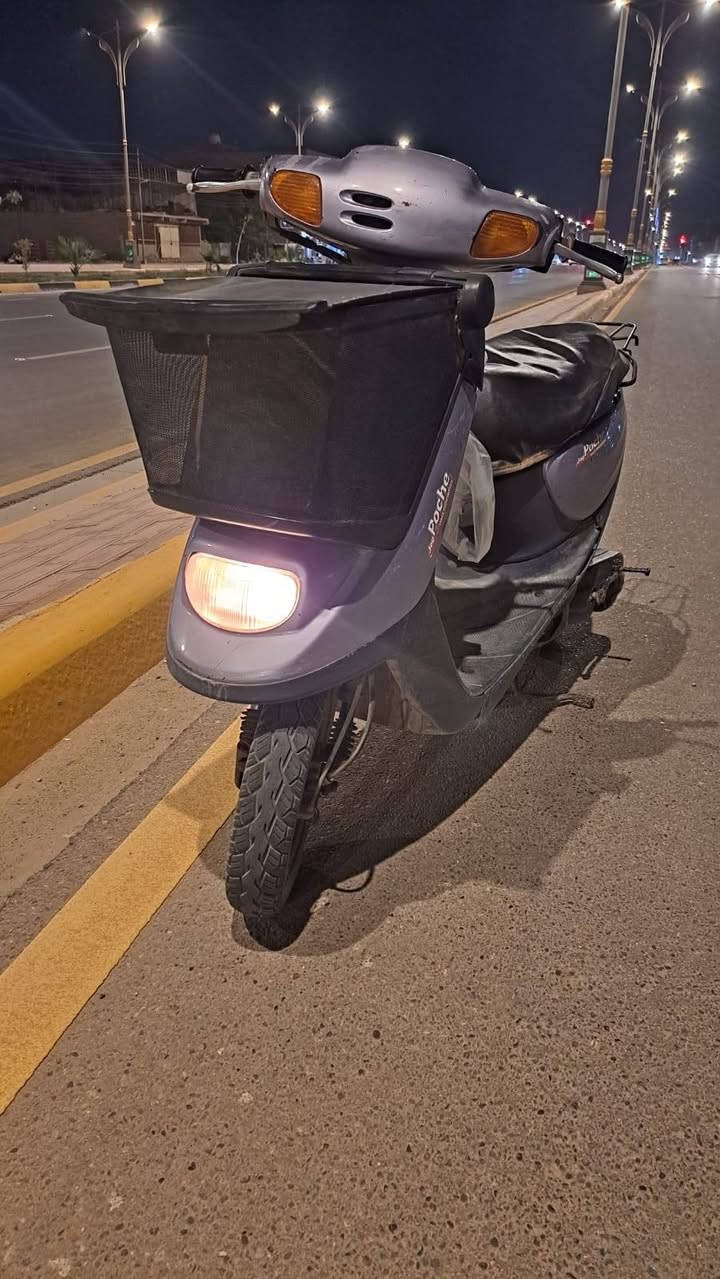 دراجة منغولي نضيفة كلشي شغال بيها عوزها فقط باتري للبيع سعرها ٤٠٠ وبيها مجال
للتواصل واتساب *********** كربلاء, العراق
