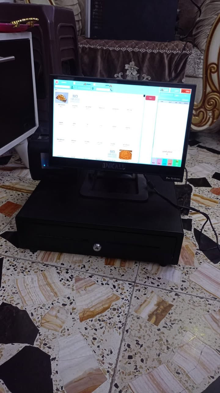 السلام عليكم
كاشير للبيع كامل وجاهز مستعمل فقط شهر واحد

$850وبيه مجال للشراي

هاتف 📞 ***********
