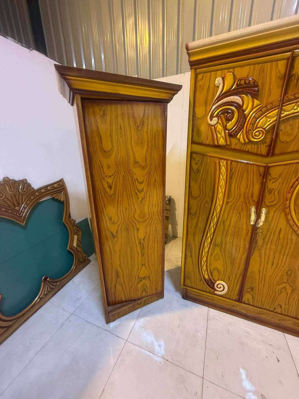 غرفه صاج  عراقيه صاج خشب وسط استخدام قليل نظيفه 6ابواب سعر 650 مع نقل 🚚مجاني لبغداد محافظات بكروه  
 
✅💖.


**إذا كنت صاحب هذا الإعلان وتريد حذفه لأي سبب، رجاءا أرسل رسالة إلى الدعم الفني**