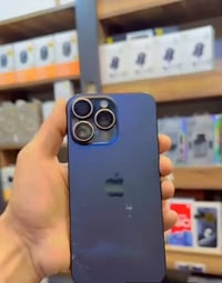 15 برو ماكس سعره 425 فقط الضهر مكسور  جهاز وتر بروف كله مكفول ذاكره 25...