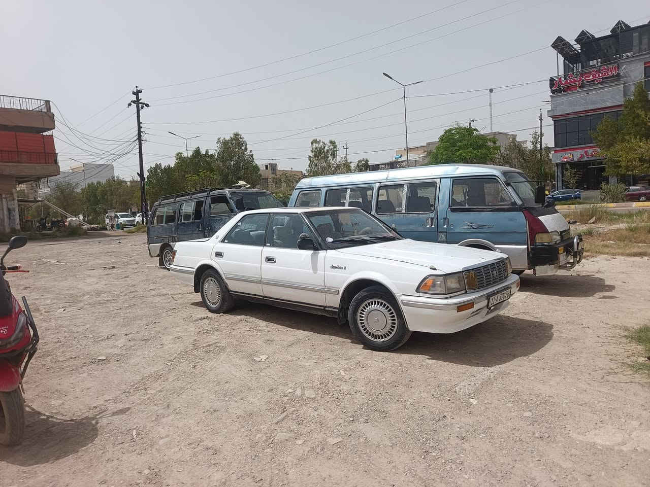 سلام عليكم اخون هارتوب 1991يسره بلاد نكليزي بغداد بسمي سنويه 27 مصفره 
مكينه بطه 2500 ديلكو المرغوب كير نضيف. 
تبريد قطعتين امامي خلفي مشط بور. 
داخل البلادي . جام كهرباء. 
 
نقصها جامه خلفيه طكت 👉

سنتر لوك . 

لايت عالي ناصي. اشاير. هورن ماسحات زراكات. 
كيج حماوه كيج بانزين كله شغال. 

سياره مال بيت ستخدم شخصي 👉

ضررها. جامرلغ خلفي صفحت صدر. 
 سياره بلاديه بدون صبغ  فقط دعاميات صبغ. 

سياره بسمي شخصين تحويل مباشر ❤

 بيع او مراوس ب النترا دمعه. 

السعر 50 بيها مجال 

مكاني ديالى بعقوبه ‏‪***********‬‏
