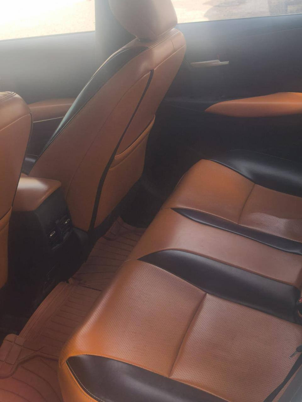 كورلا هايبرد 23 ماشي 34مكفول عدا خدوش بسيطة سعر 142 مكانها كاظمية جكوك ***********
