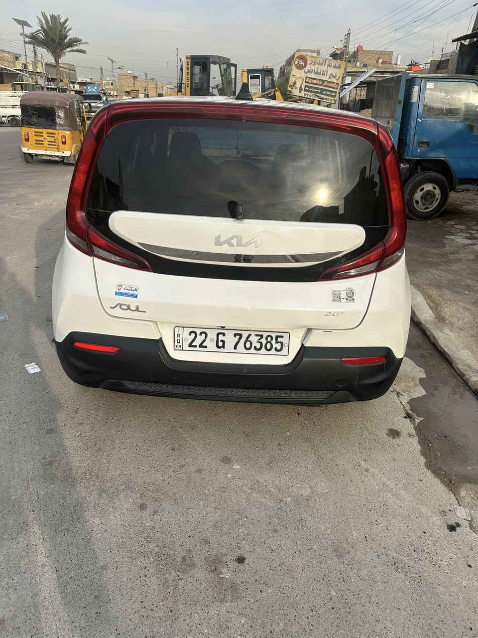 صول موديل ٢٠٢٢ حادث مال امريكا مبدل بنيد والباب الخلف السائق معمر نفسة السيارة جاهزة وبيه تخم تاير جديد بالإضافة تشغيل بصمة وتشغيل عن بعد عارضة ١٤٠ وبيه مجال مكان السيارة بغداد حي العامل الرقم ***********
