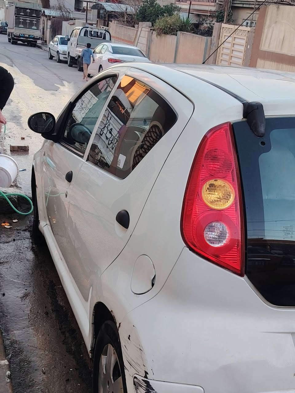 السلام عليكم سيارة BYD  F0 مكينة شرط كير شرط بدون ضرر أو صبغ شرط اني شرعيها سيارة اقتصادية حييل السعر 38 بيها مجال الرقم ***********
