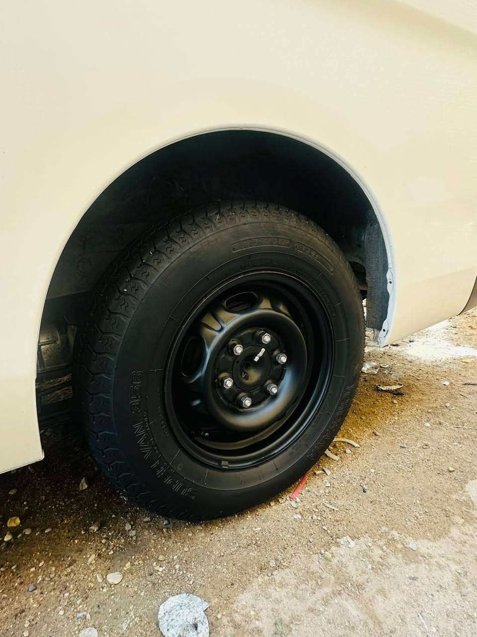 نيسان عاليه ٢٠١٦ السياره زيرو على وضع الشركه ماشيه ٨٢ حقيقي كشر كفاله عام جكه مابيها


**إذا كنت صاحب هذا الإعلان وتريد حذفه لأي سبب، رجاءا أرسل رسالة إلى الدعم الفني**