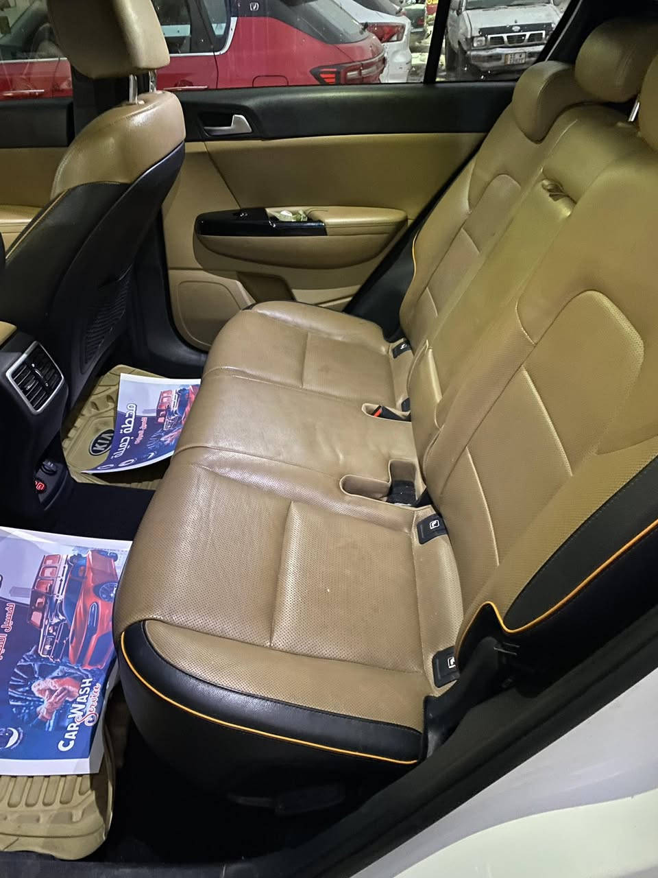 نظيف و فول و مكفول
سبورتج 2020 جيتي لاين خليجي
لون ابيض
فول مواصفات للاخير
بنوراما 
اوتو هولد
هاند بريك بصمه
مود درايف
حساسات امامي خلفي
شاشة بلادية مو تركيب
كامره خلفية بلادية
مناخين تبريد
محرك 2000 دوش كفالة
ماشية ٨٧ الف كيلو فقط حقيقي
لايت زينون
كشافات ضباب
و هواي مواصفات ميخلصن 
——————
موقعها بغداد/ جميلة
———
سعرها 225 ورقه و بيها مجال ان شاء الله
رقم هاتف 
0774 430 5500
