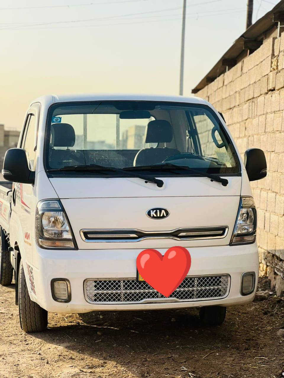 السلام وعليكم كيه موديل 2022 رقم بغداد السياره بسمي كيه نضيفه وخير من الله مكفوله من كلشي گير شاصي محرك السعر 147 وبيها مجال للشراي مكاني بغداد شراي يتصل ***********
