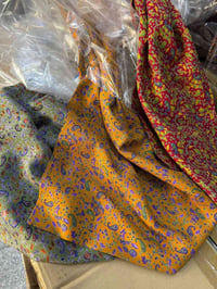 كشمير أصلي • مترين ونص • كمية قليلة