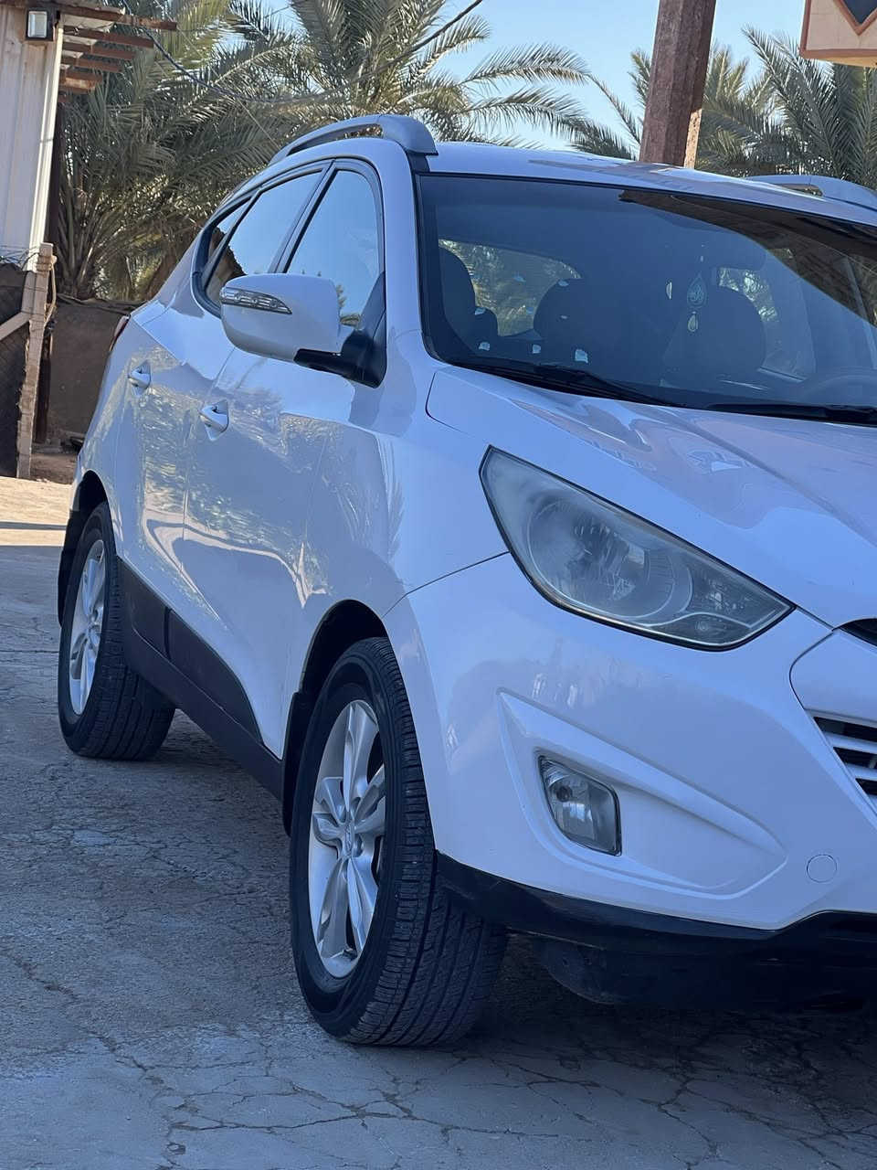 السلام عليكم للبيع فقط توسان 2013 خليجي رقم كربلاء دولي سنويه ل 2030 كفاله من الصبغ والتبديل مكينه وكير كفاله ماشيه 190 الف حقيقي تدفئه تبريد حداديه تخم تاير كله جديد مكاني كربلاء باقي التفاصيل ***********
