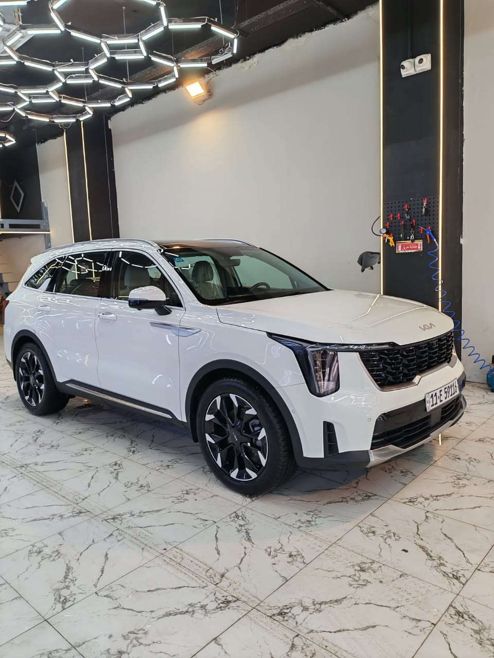 سلام عليكم كيا سورنتو للبيع موديل  24ماشيه 38الف محرك 6سلندر بيها بارد بصندوك وشخط باب السايق 
فول مواصفات الاستفسار اكثر ***********السعر48 مليون ونص
