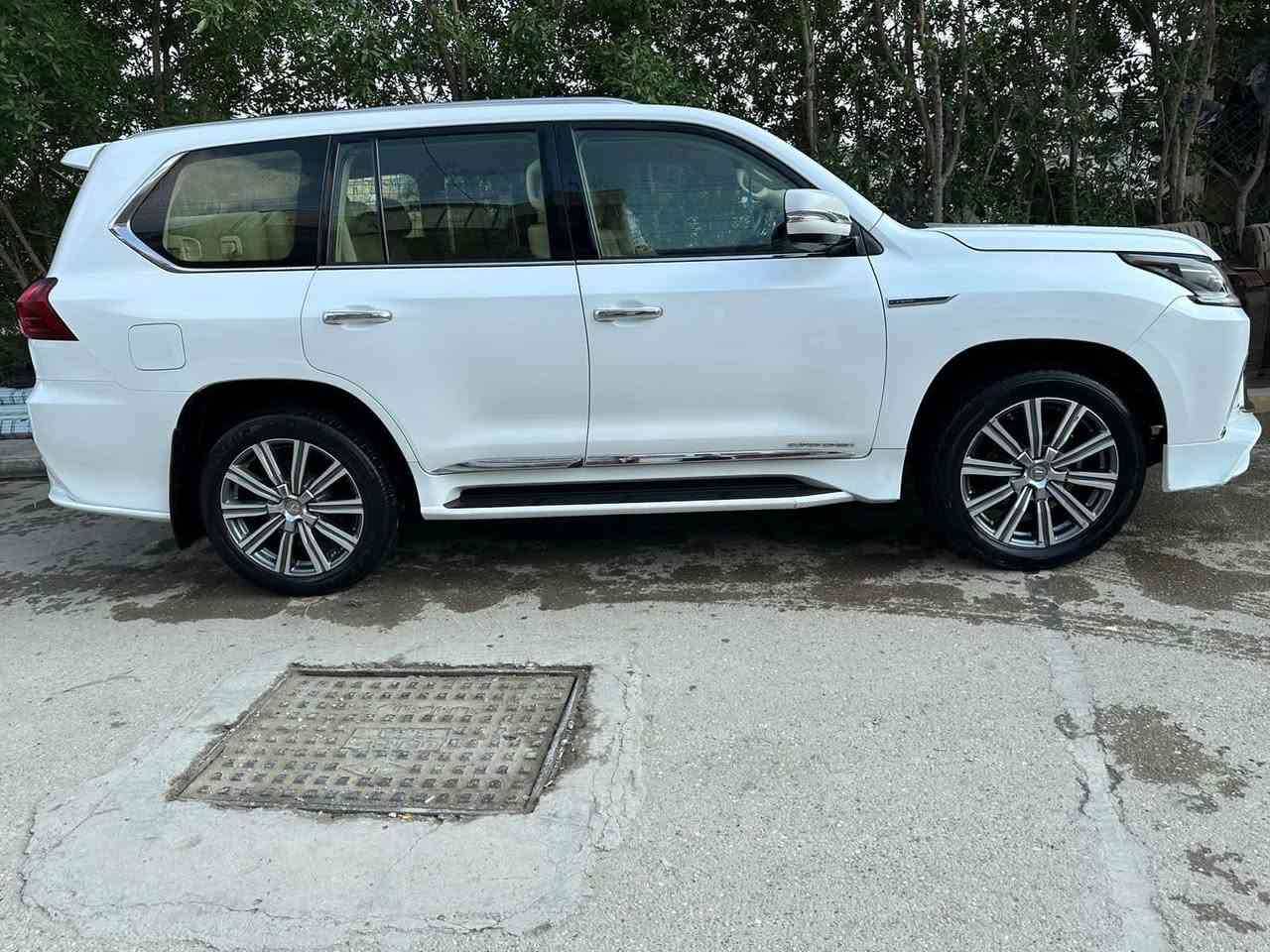 سلام عليكم
لكزز موديل 2017 للبيع  سياره كلش حلوه وجديده سوناره بل منشور رقم بغداد سعر 57$ وبيه مجال ترهم مقدمه 3 دفاتر والباقي ب3 او4 ماكو شكال سكن بغداد موقع سياره بغداد نقد تحويل 2 يوم تفاصيل أتصل ***********
