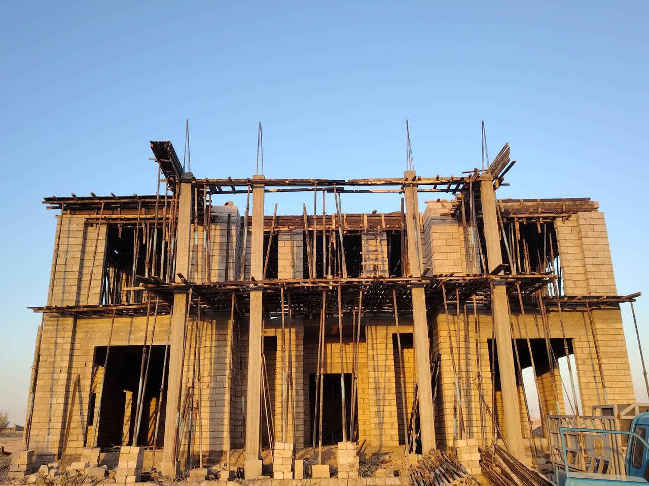 السلام عليكم نجار متفرق شغل درجه اولا او بل اقصاط المريح الاستفسار اتصل ***********
