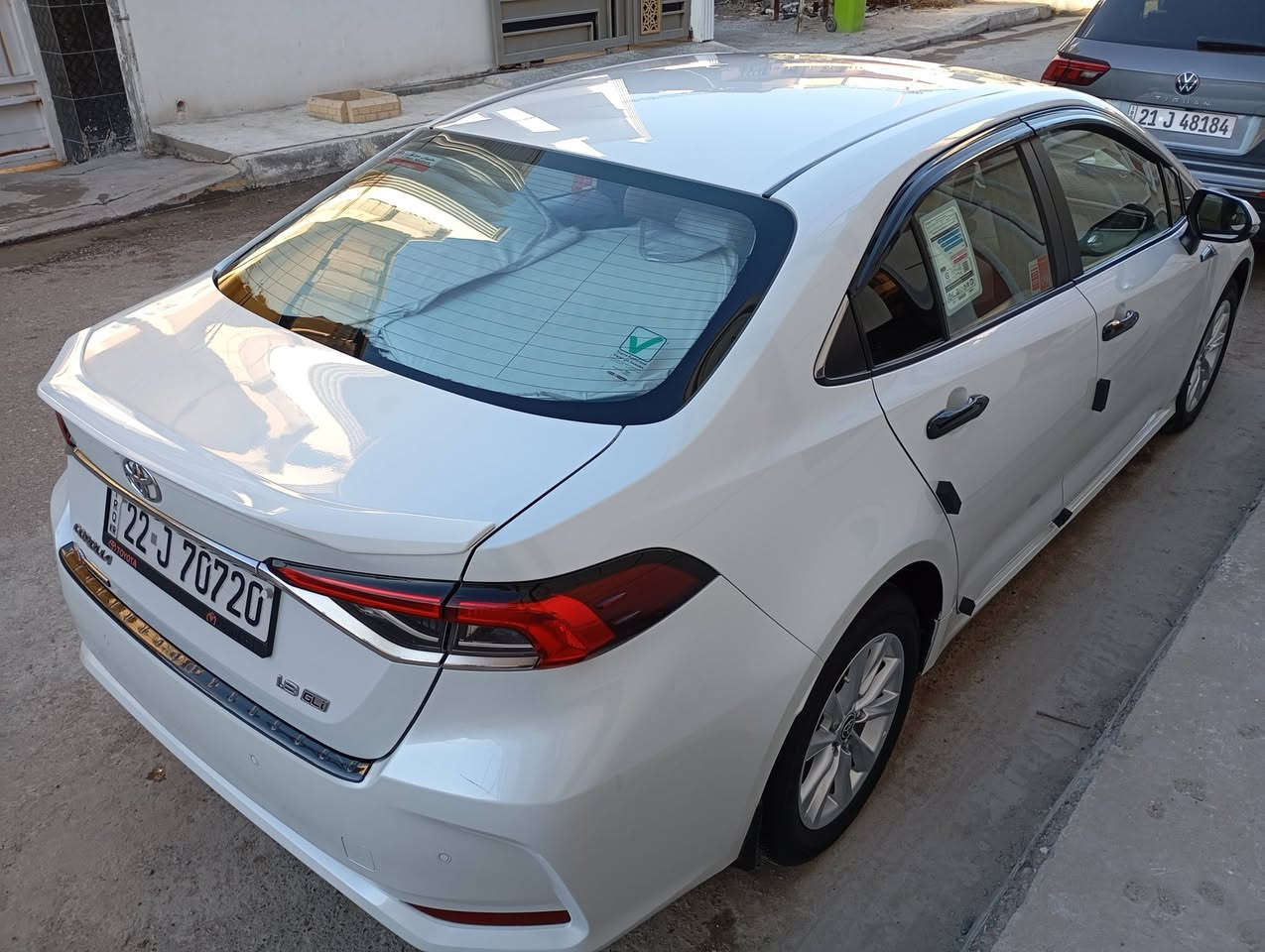 السلام عليكم للبيع كورلا 2022 ياباني بانزين فقط 
المواصفات:
رقم أربيل ( جيهان ) 
مكفوله  بدون ضرر بدون صبغ 
ماشيه ١٢٧
محرك 1800  بانزين
بصمه + دخول ذكي
نضام الترحيب  عند الاقتراب
تبريد قطعتين
نضام قياده ( سبورت +عادي )
كيجات دجتل شاشه
حساس أمامي + خلفي
مانع نزلاق
تبريد بيانو شاشه
مري شفط
ويل كب حجم 16   عدد 5
حساس اطار
حساس لايت عالي وناصي اوتو + حساس مطر
العنوان فلوجه
السعر 164 بيهه مجال 
رقم الهاتف ***********
رقم الهاتف ***********
