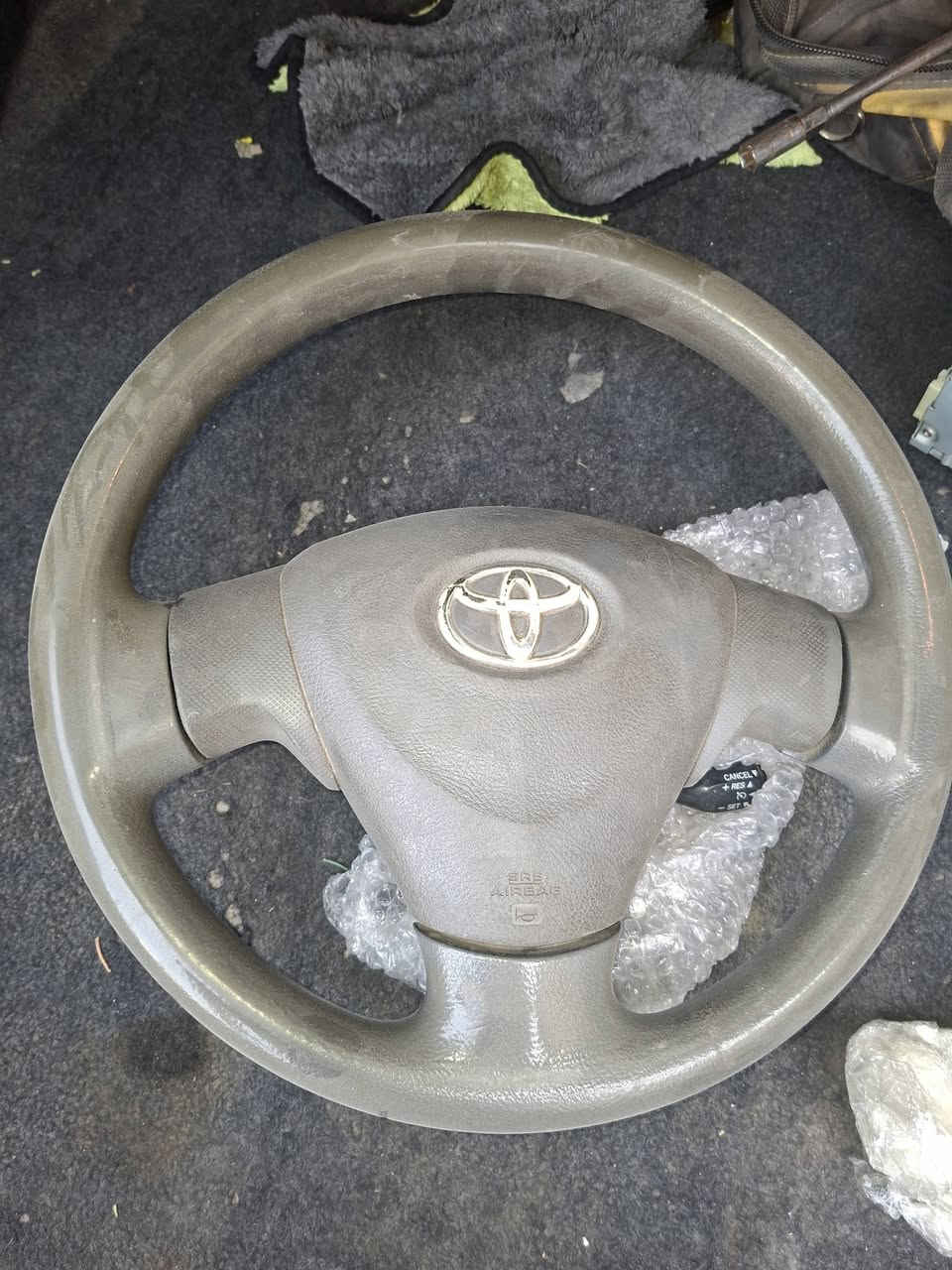 السلام عليكم...مسجل ٤٥. ستيرن ٢٥. بك لايت ١٥.  كلهن اصليات وشغالات...بغداد ***********
