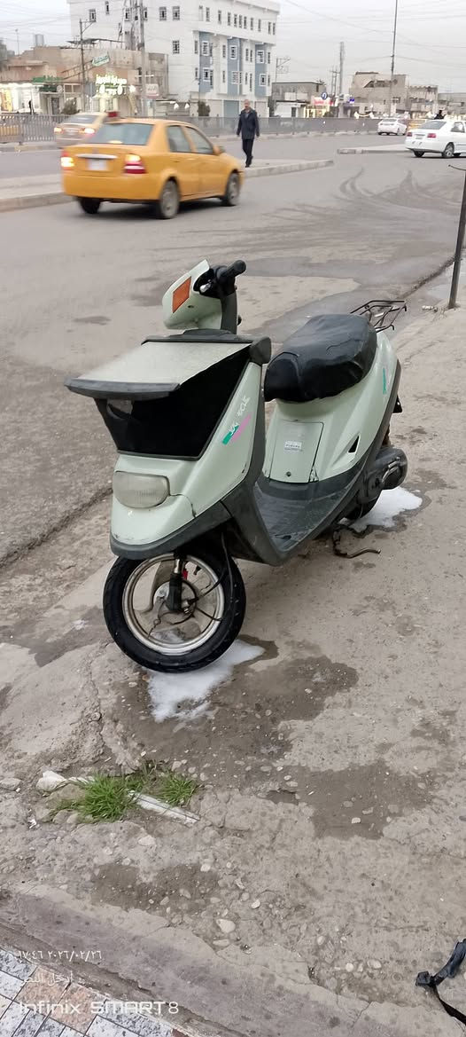 سلام عليكم ماطور بزون كهربية كلة شغاله 
مكاني بحي صدام 
سعره 225وبي مجال 
 ***********📱
