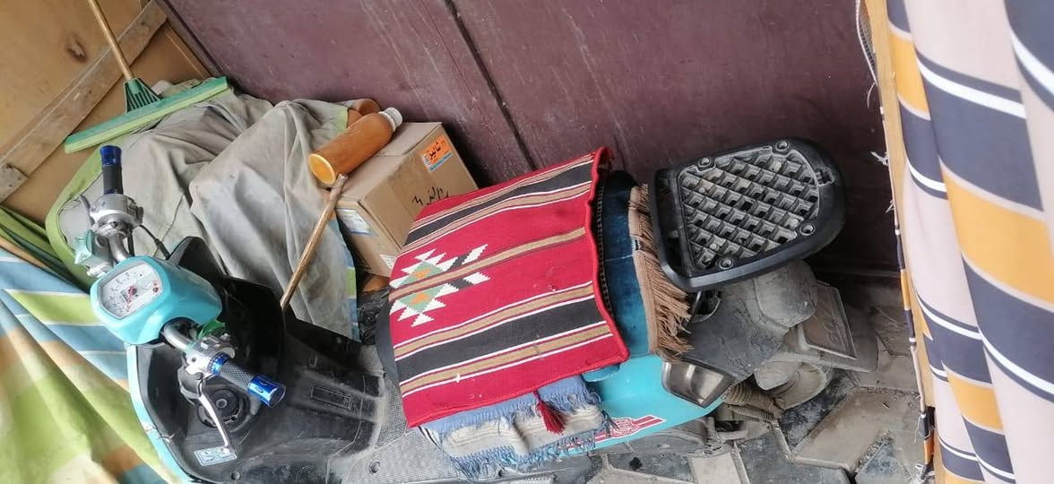 السلام عليكم بوليسي مامفتوحه للبيع مكان كربلاء المقدسة ***********
