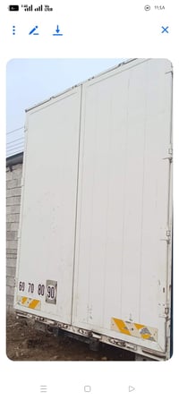 بيبان للبيع العنوان بغداد جميلة 07702875456