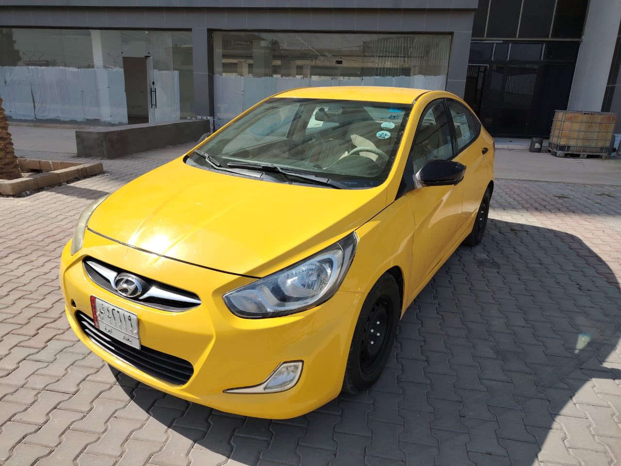 اكسنت 2013 رقم بغداد مشوع وطني
كير توماتيك دفتر بنزين 
تبريد شغال مكفوله من الضربه والتبديل سياره جاهزه سعره 78 ورقه مكان كركوك *********** واتساب
