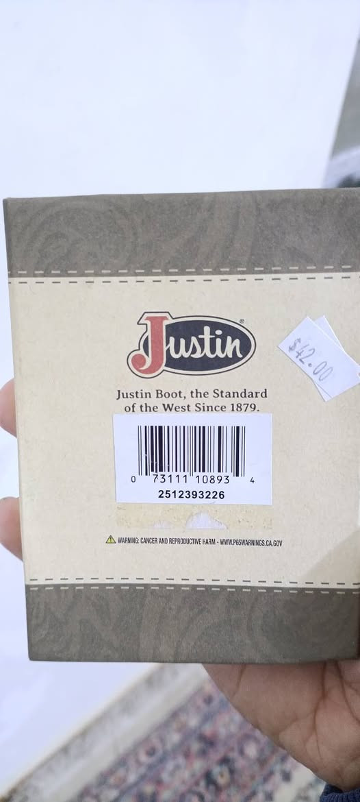 محفضه جلد طبيعي صناعه أمريكي باركود غير مستخدم
سعر قطعه 20 الف مع توصيل سعرها بل موقع شركة 60 دولار  دك باركود شوف سعرها


**إذا كنت صاحب هذا الإعلان وتريد حذفه لأي سبب، رجاءا أرسل رسالة إلى الدعم الفني**