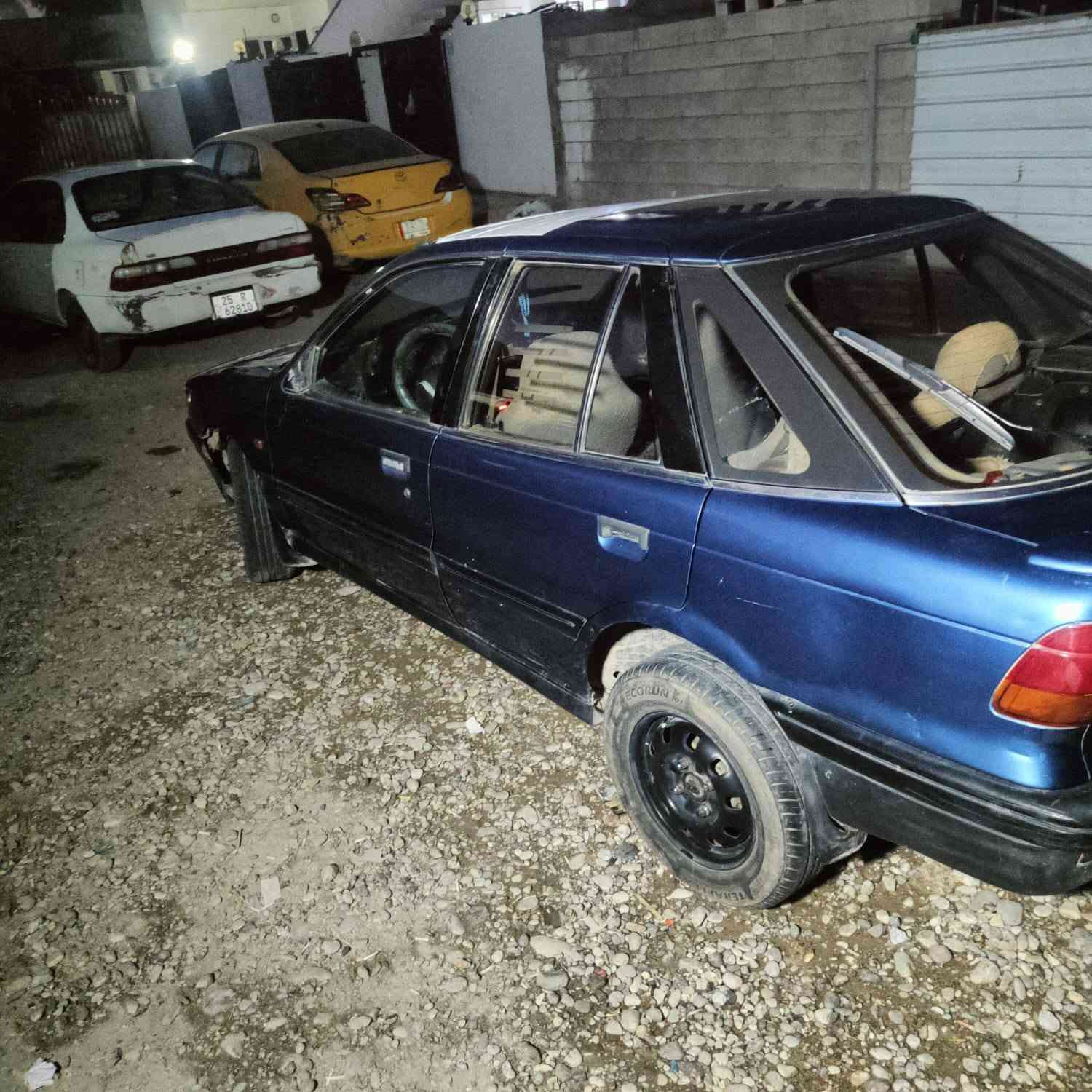مستبوشي لانسر موديل 91
رقم وسنويه وبطاقة بانزين شرط 
السعر 26 بي مجال.. 
التصال ***********
