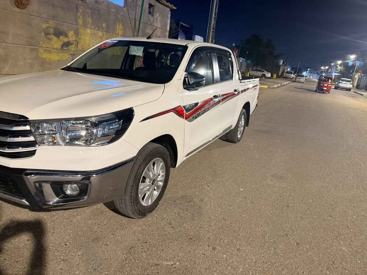 فلاونزة ٢٠٢٥ ساز اوتماتيك ماشية ٣٥ الف بعدهة بلضمان مكفولة من كلشي السعر ٣٠٦ مكانهة البصرة الوكالة مجانية
***********
