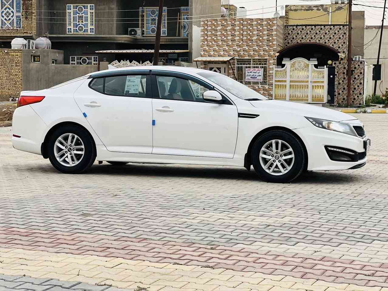 السلام عليكم اوبتيما خليجيه 2011 مكينه 2000 سياره مكفوله من الفتح والتبديل بيه بس جاملغ صبغ امامي كير و مكينه مكفولات تخم تاير حداديه تبريد قطعتين تحكم استيرن شفتات رقم بغداد استخدام شخص واحد سياره على وضع الشركه العنوان واسط السعر 117 وبيه مجال ***********  ***********
