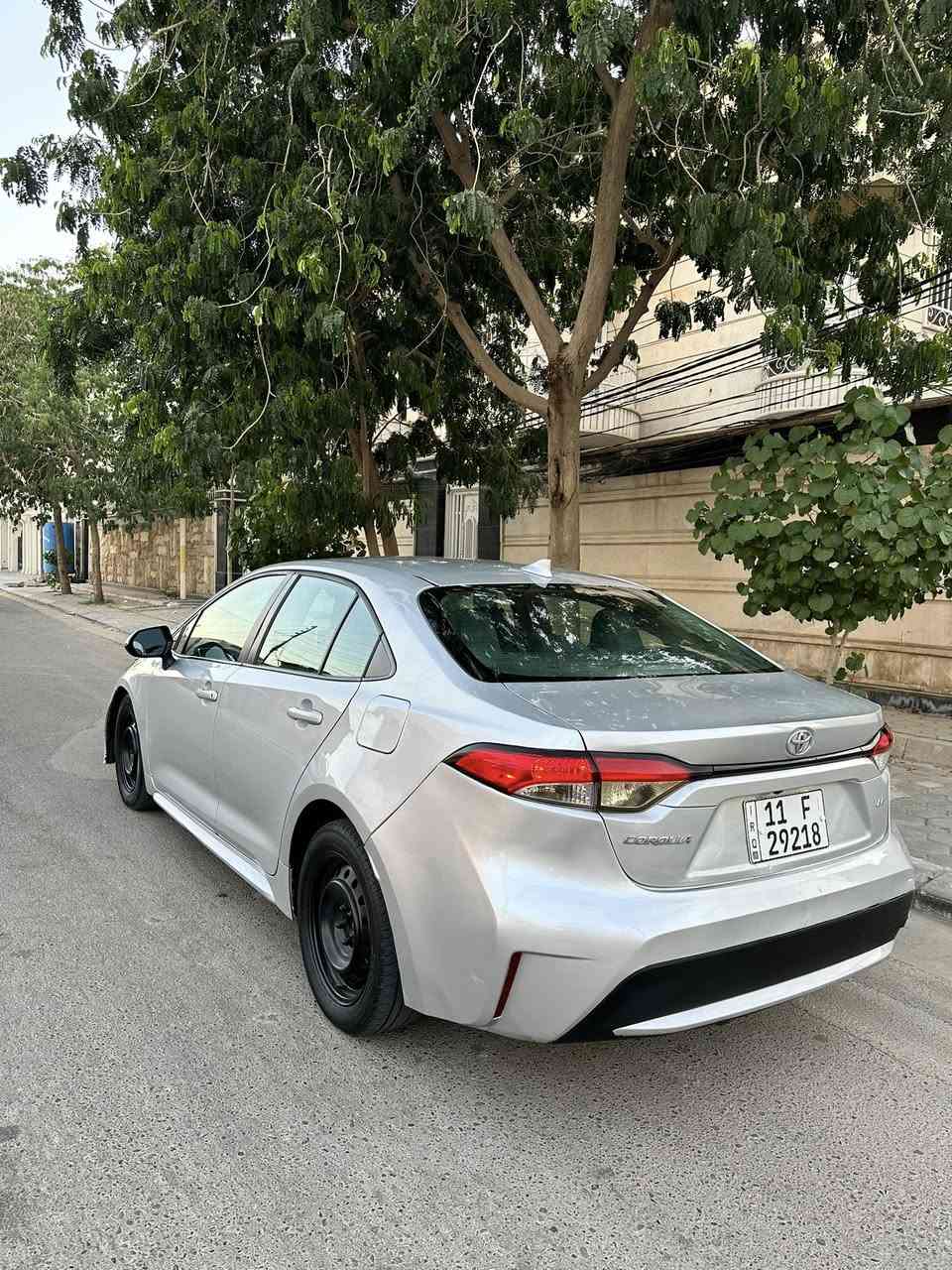 كورلا  2020 محرك 1800  سيارة كنديه حادثها جاملغ وبنيد وبيها صبغ جاملغ خلفي  كير محرك جديدات تبريدها ثلج سعرها 105 وبيها مجال  سياره عنوانها كربلاء
 
للاستفسار  ***********
