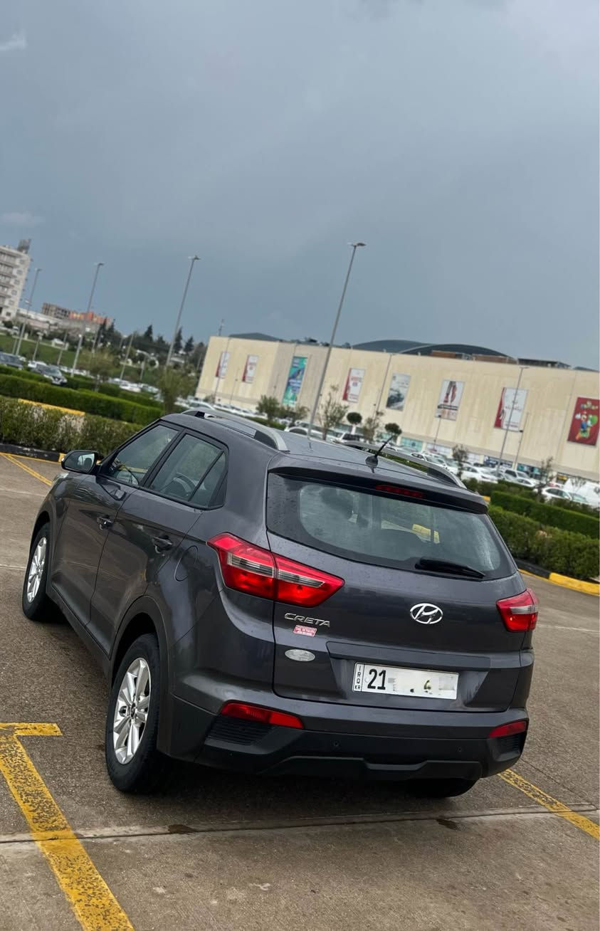 Hyundai creta 2018 
هونداى كريتا ٢٠١٨ 
خليجى  ٢ سویچ 
بێ بۆیاخ  سەیارەکە زۆر تازەیە 
سەنەوی و هەزە و رەقەمی تازەیە
سعری 126$ معامەلە 
ژ.م ***********📞 السليمانية, العراق
