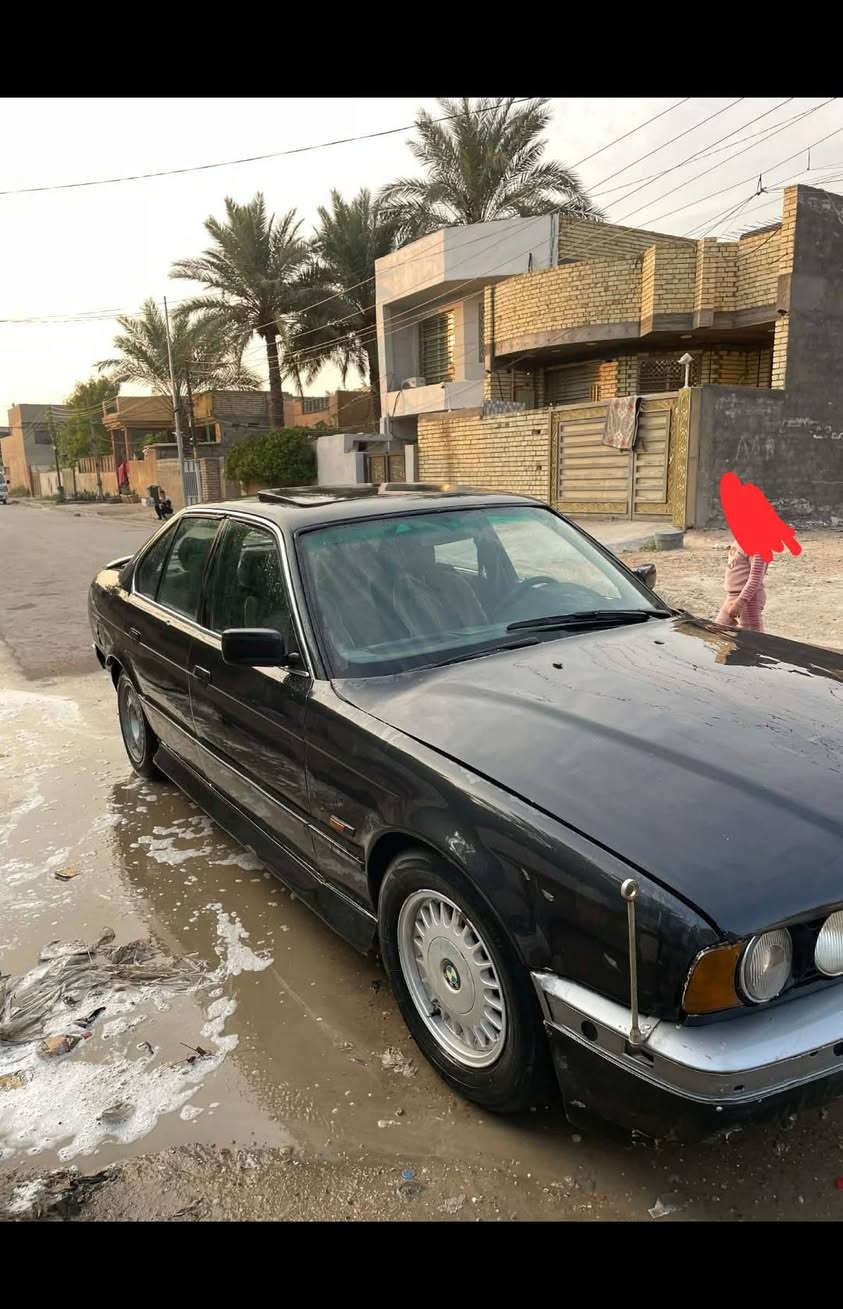 بي ام دبليو حجم 535 رقم انبار شرط التحويل محرك وكير جديد نواقصه صدر امامي خلفي وغرفه دوشمه وصالنصه وكتفات الجام والسنتر لوك والسلايد عاطل السعر المطلوب 35 ورقة وبيه مجال


**إذا كنت صاحب هذا الإعلان وتريد حذفه لأي سبب، رجاءا أرسل رسالة إلى الدعم الفني**