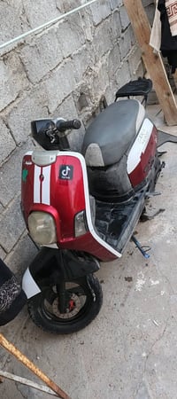 بوليس للبيع بوشه ٥٥ ماناقصها أي شي بس شغلات بصيطه مثل البك لايت اشاير ...