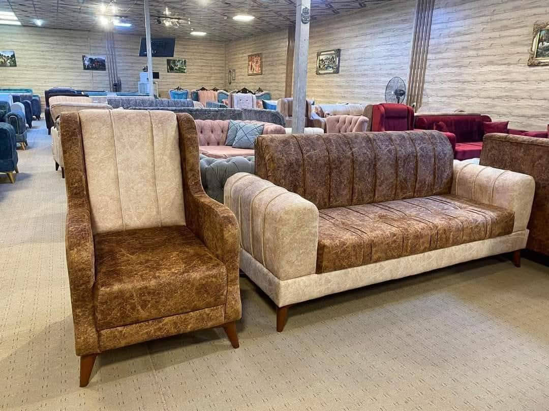 السلام عليكم ورحمة✅
عروض رمضان من جديد من معمل الشمري
وبدايات جديدةوياكم انشاء اللة
تخم عشر مقاعد خمس قطع يتكون من قنفتين كباروقنفةثناءية وكرسين السعر ٥٥٠الف والديوان سعر المتر٨٠الف القماش حسب الطلب كلشي موجود الخشب جام روسي والمقعدبلوك أسود ١٦ملم الإسفنج مميز أول مكاني ديالى الحويش للاتصال على الرقم***********مع كوشات هدية🎀 وسيت طبلات ماكو هيج هديةوتدللون علينة
