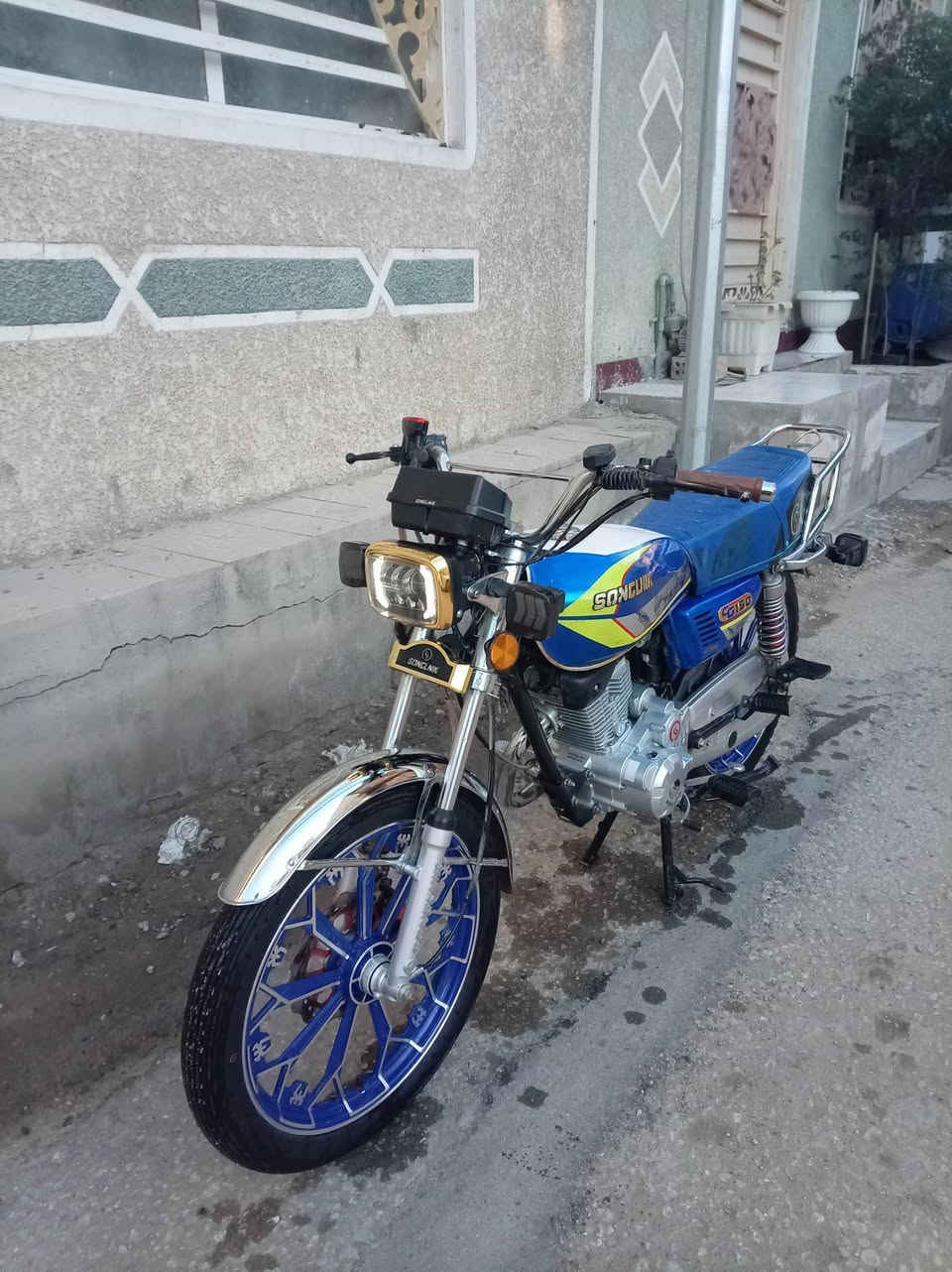 دراجه للبيع موديل 25 جاهزه مكفوله السعر 775 وبيه مجال  للاستفسار ***********
