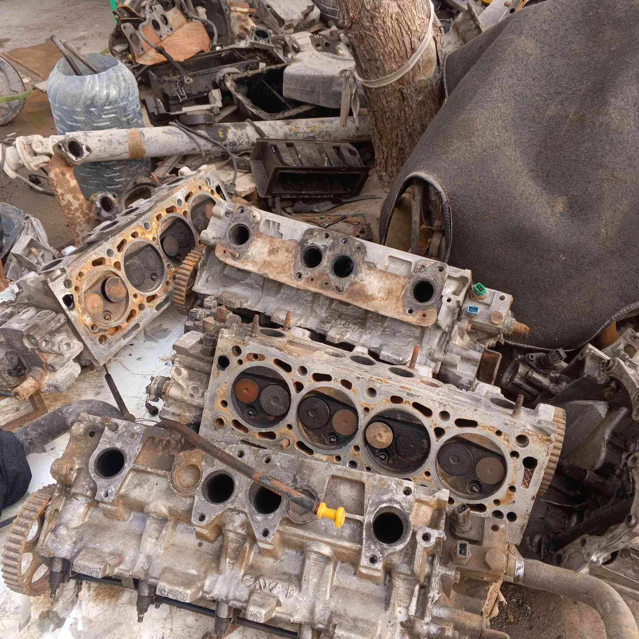 كاميرات بيجو سمنت 85 زائدا البديل بصره زبير *********** البصرة, العراق
