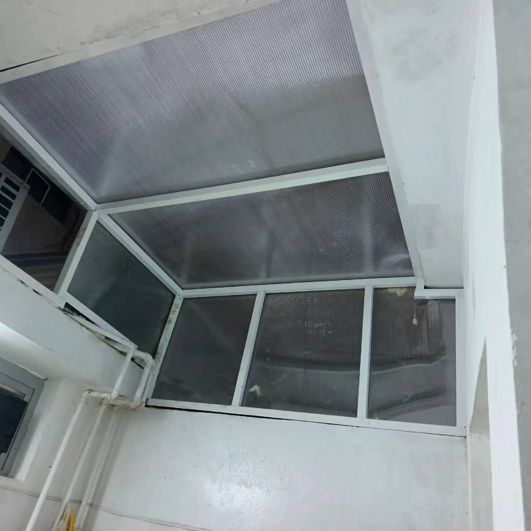 حدادة سبع الدجيل (جوال) في بلد عن استعدادها لتقديم جميع أعمال الحدادة، ومنها:
** تصليح الأبواب والشبابيك
** عمل السقائف والكرفانات
**عمل الأقفاص ومحميات البلابل
📌 بإدارة: فاضل
 للتواصل: ***********

الفيس بوك 
https://www.facebook.com/share/1FeJgJ1Rrb/
@أبرز المعجبين
