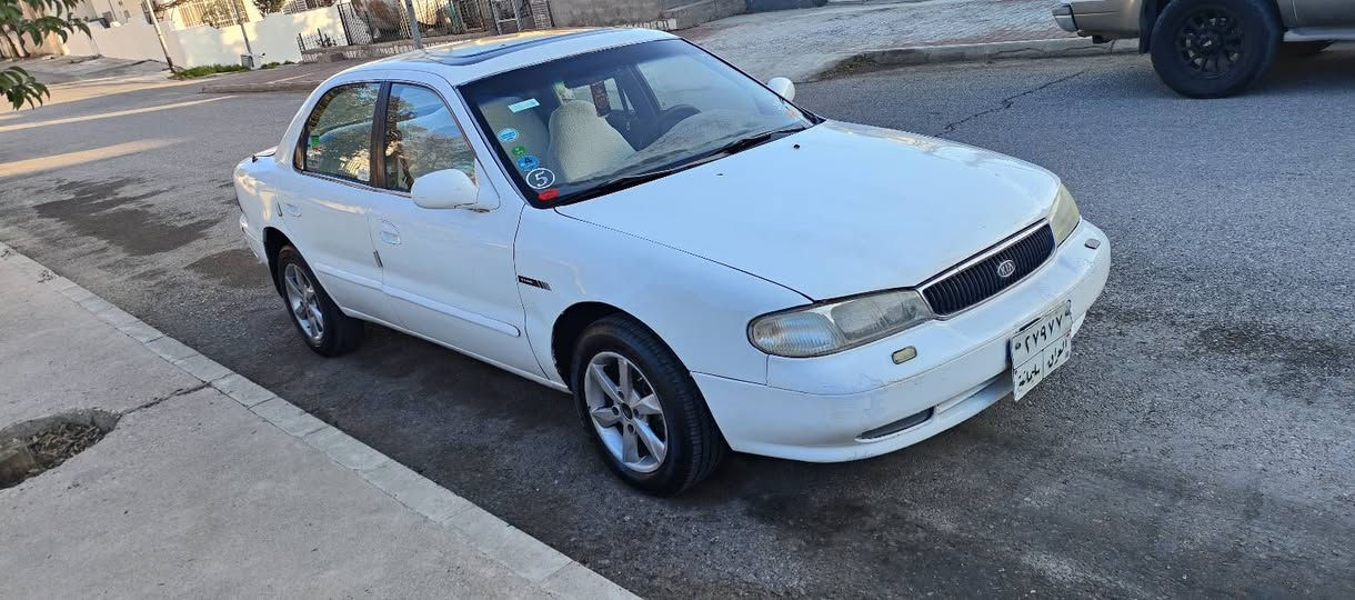 کیاکریدۆس مۆدێل 1997 سەیارەیەکی بێعەیبوعارەسەنەوی بەسەرجووە گێڕمەکینە تەبرید کارەبای تەحویل غرامە بڕاوەبەشەرت بێدەعمولێدراوییە بۆفرۆشتن سعری 30گەڵاو معامەلە لەسلێمانی 
*********** السليمانية, العراق
