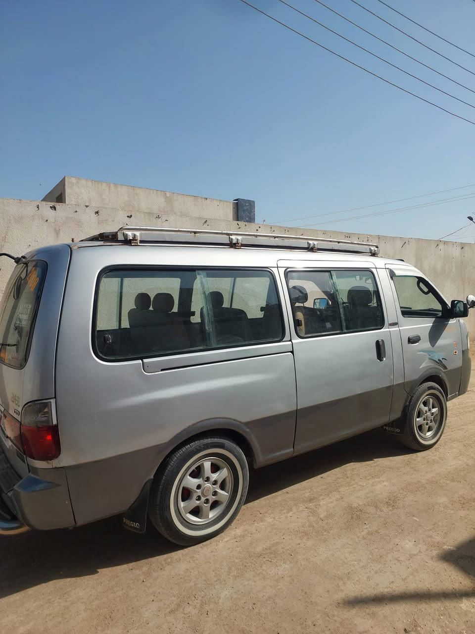 سلام عليكم منغولي للبيع السيارة جاهزة مكينة كير اكسن دوشما وهاب الجنابي تخم تاير السيارة بيها صبغ باب السلات والكصيرة  جمالية بدون معجون ***********
