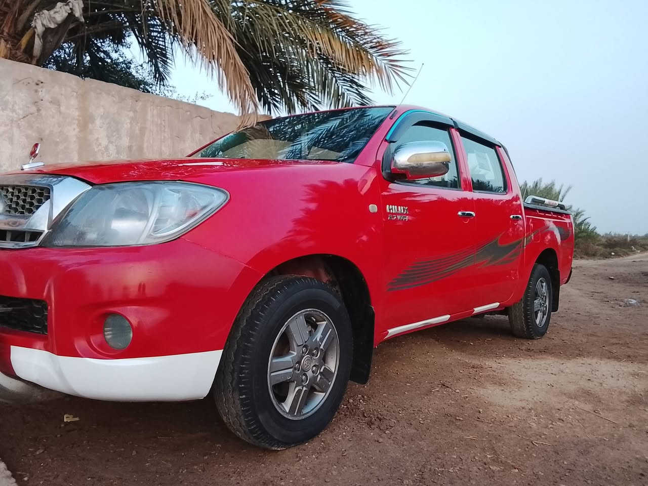 السلام عليكم هايلوكس للبيع موديل 11رقم كربلاء سنويه جديده بيه صبق جاملق فقط ولباقي  كفاله شاصي 19كويتي المكان ذي قار الرفاعي ترهم مراوس حسب القناعة ***********
