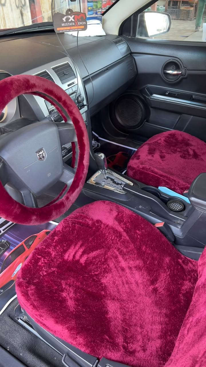 سلام عليكم
دوج افنجر ورقم بغداد موديل 9 محدثه 14مصبوغه عام جماليه بدون ظربه قويه شرط ؟محرك 2400
بجم زينون ويل أصلي18ًوتخم تايرات 
وتراي وين ماتريد /عارضه 60$ بيه مجال للبشتري مكاني اطراف بغداد قرب بسمايه للتواصل (***********)بي واتس اب
