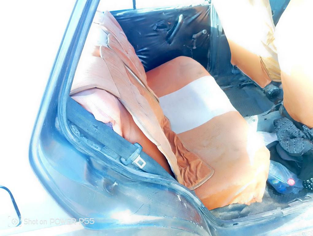 السلام عليكم كولف موديل 92 للبيع سياره جاهزه دفتر بانزين بيها كير محرك شرط .. وكشرها نضيف مكانها كركوك  رقم التلفون *********** كركوك, العراق

